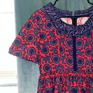 Beautiful no label vintage dress